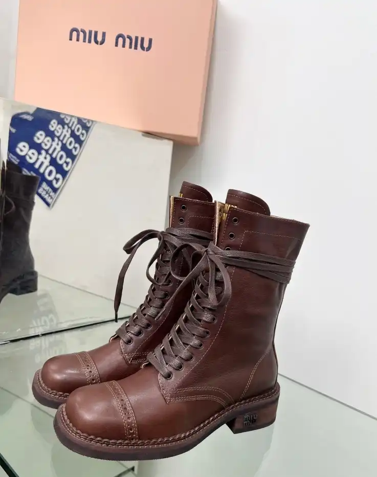 hype Miu Miu Boots