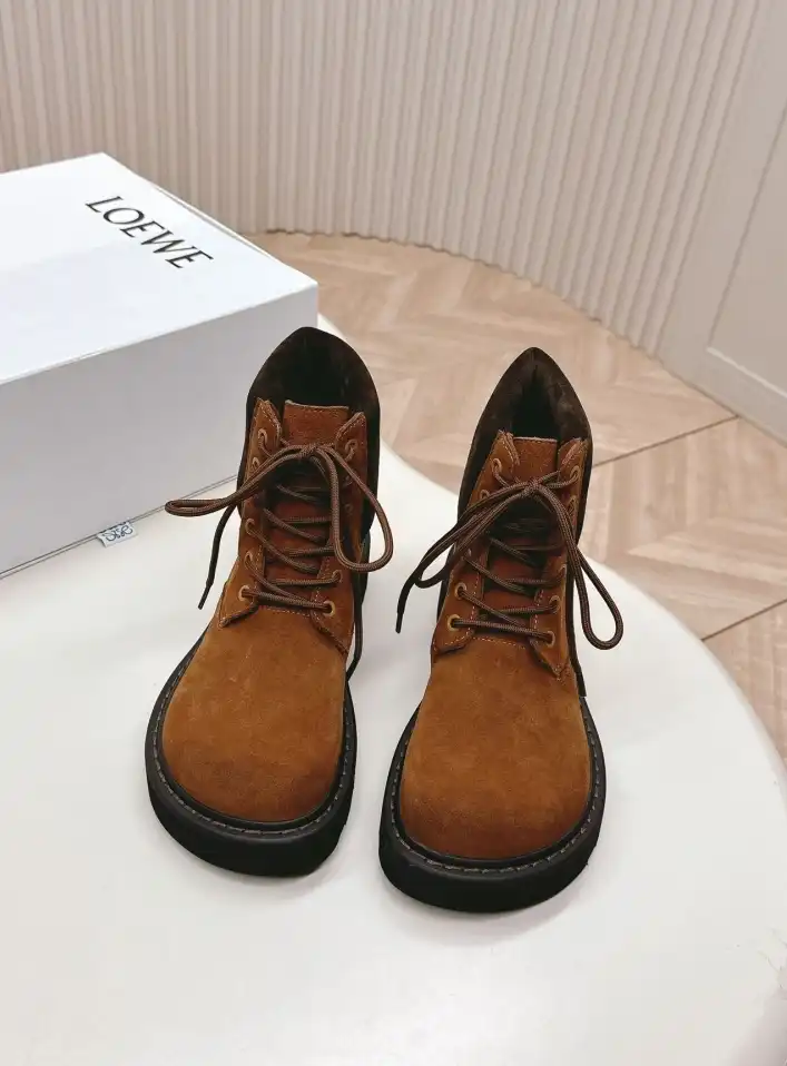 hype Loewe Boots