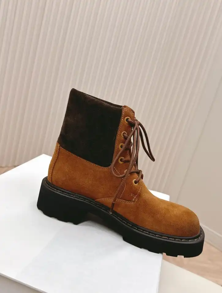 hype Loewe Boots