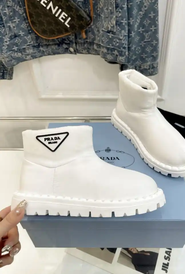 hype Prada Boots