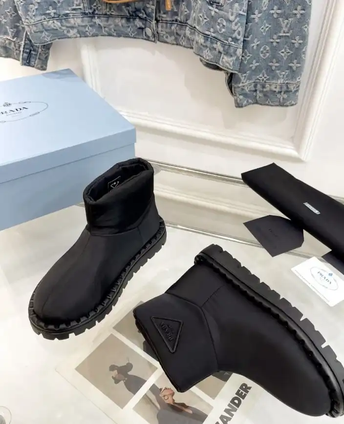 hype Prada Boots