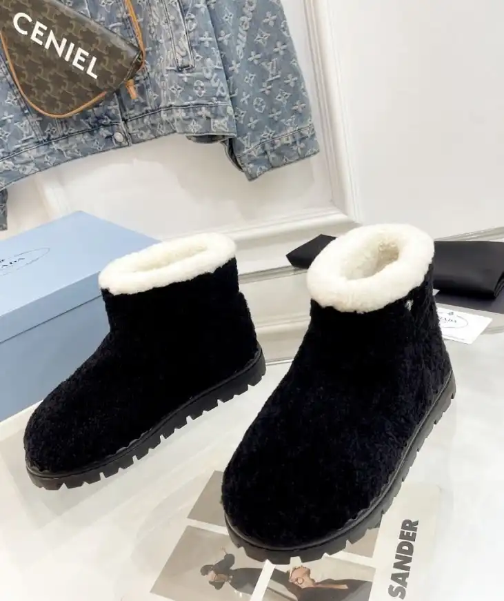 hype Prada Boots