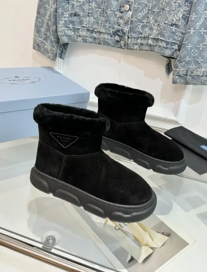 hype Prada Boots