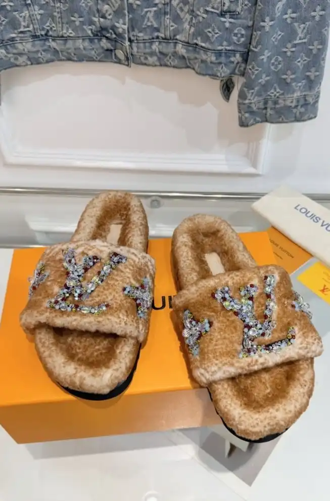 hype LV Slippers