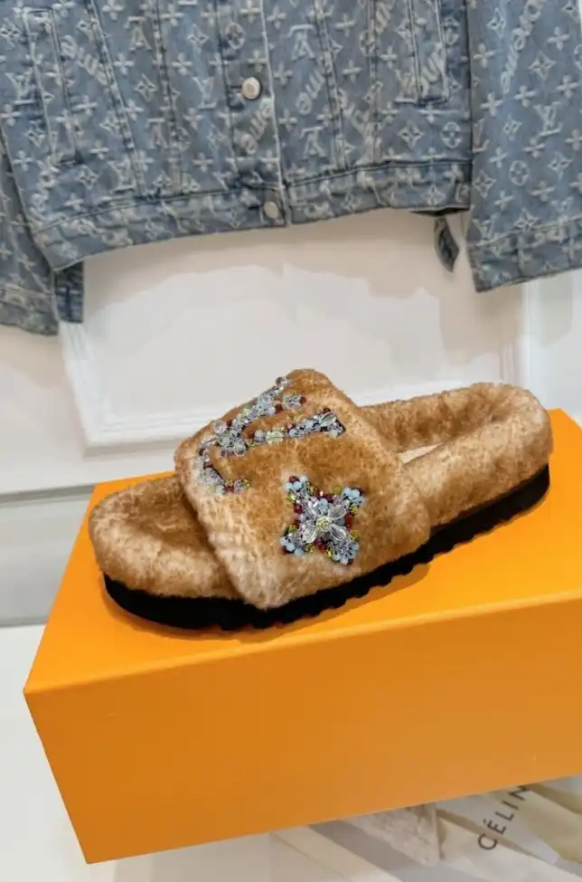 hype LV Slippers