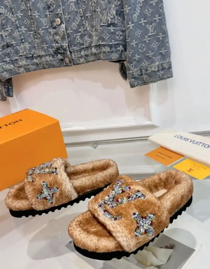 hype LV Slippers