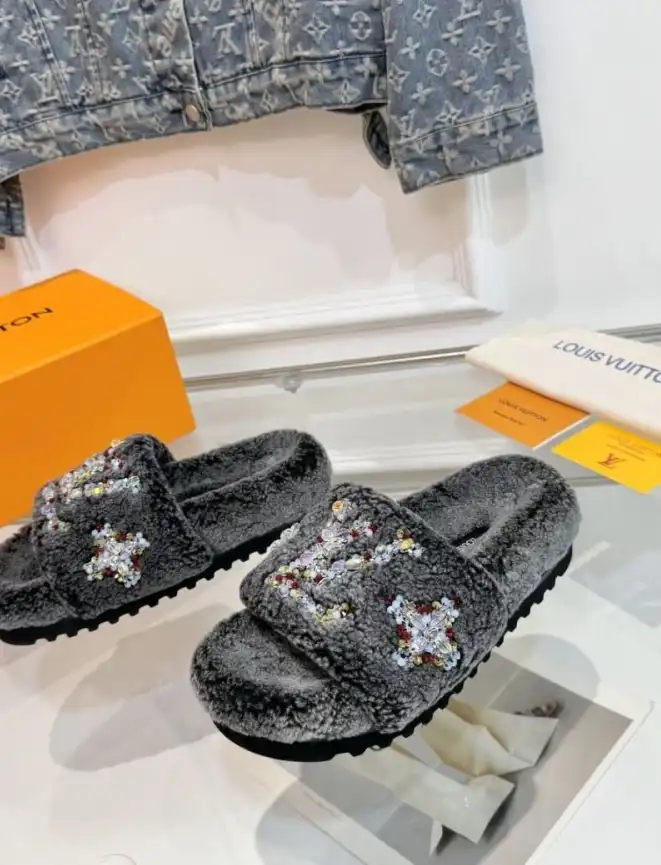 hype LV Slippers