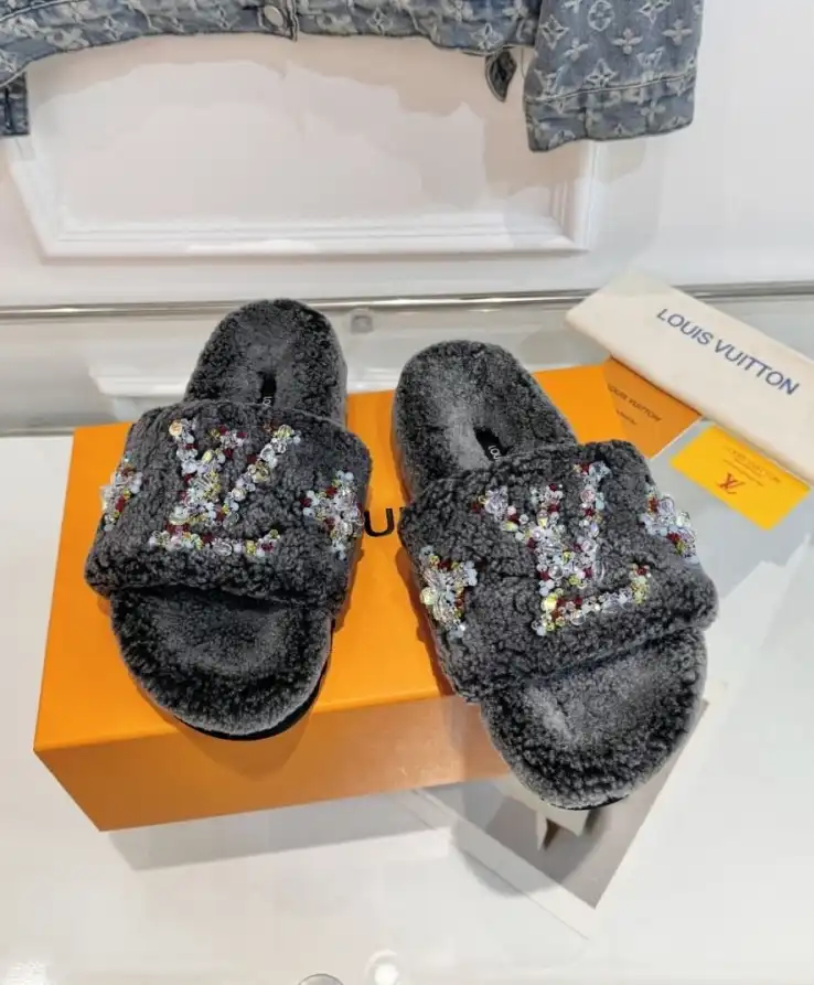 hype LV Slippers