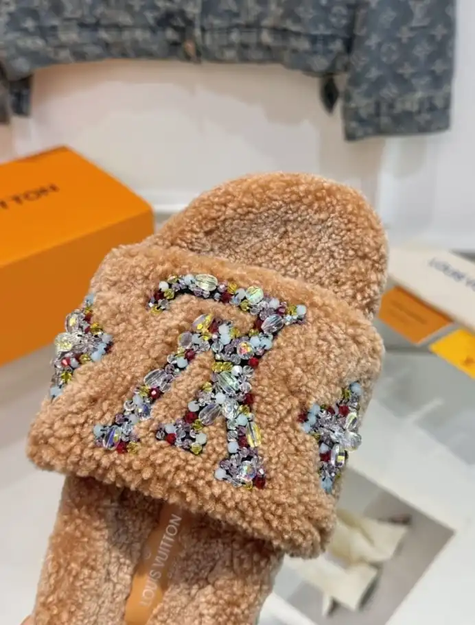 hype LV Slippers