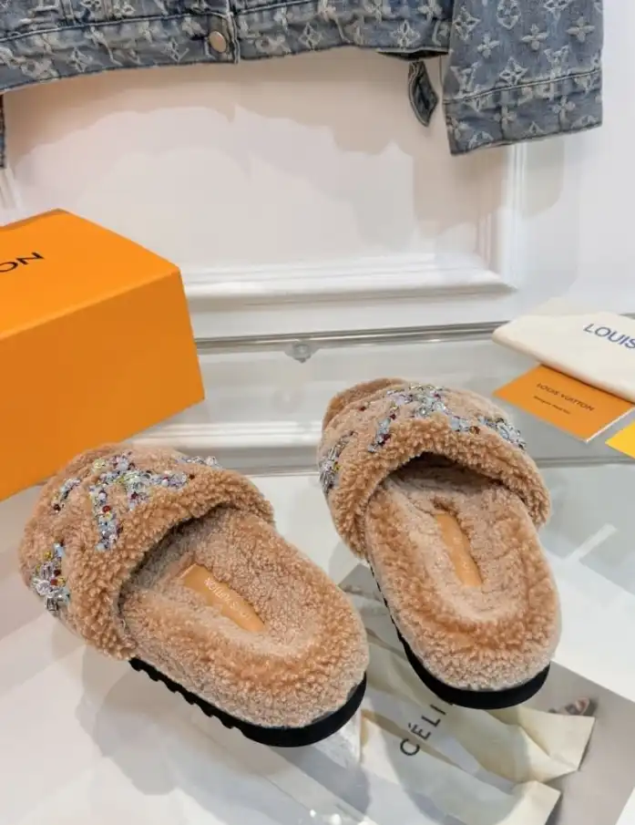 hype LV Slippers