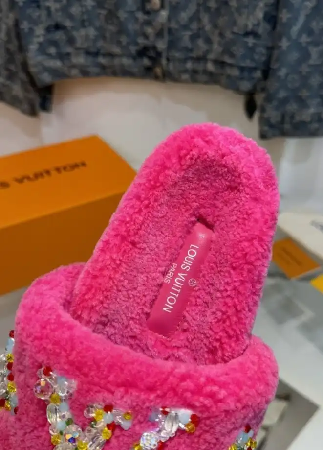 hype LV Slippers