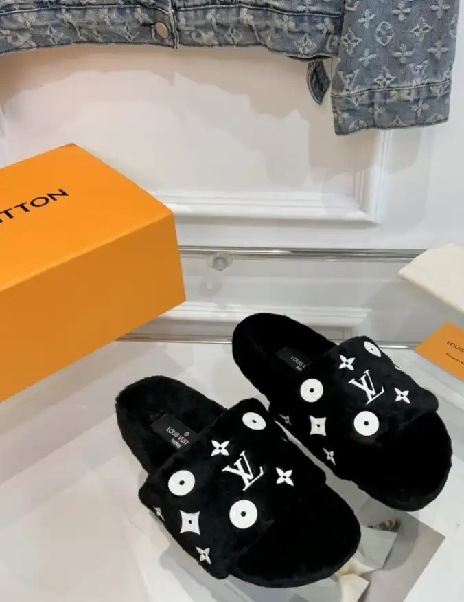 hype LV Slippers