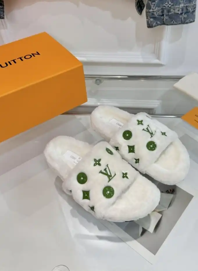 hype LV Slippers