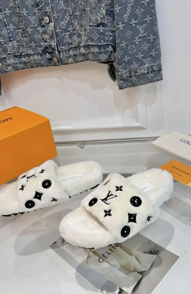 hype LV Slippers