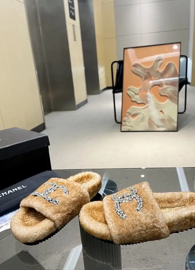 hype Chanel Slippers