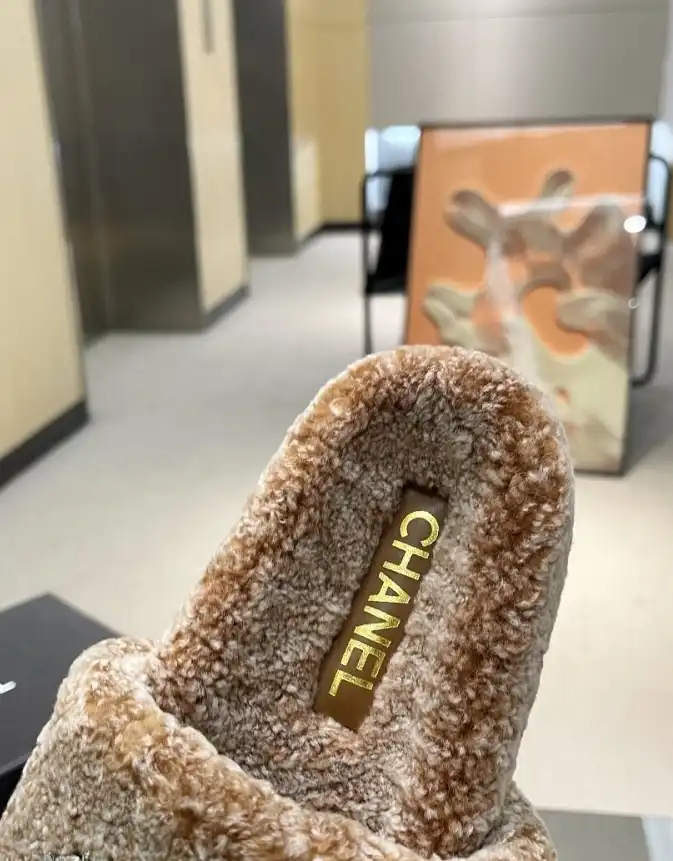 hype Chanel Slippers