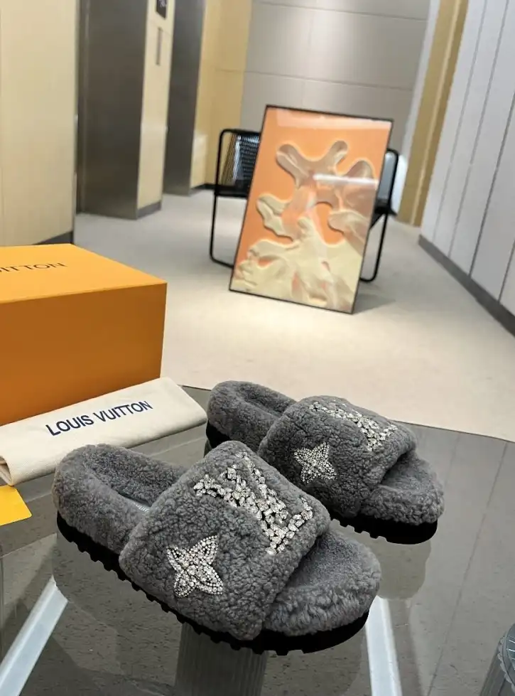 hype LV Slippers