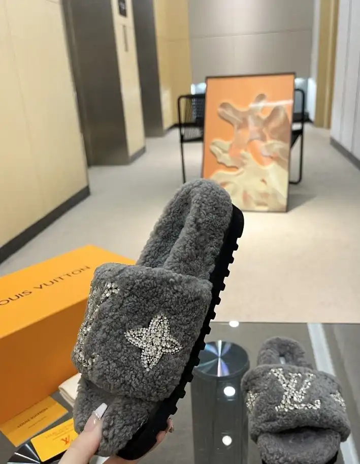 hype LV Slippers