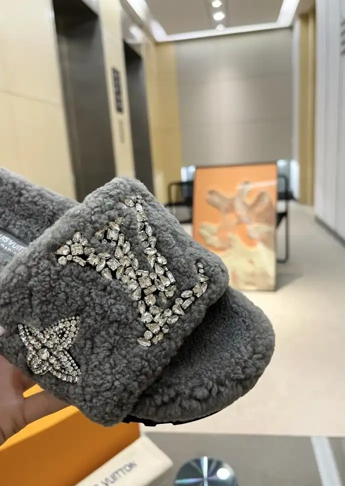 hype LV Slippers