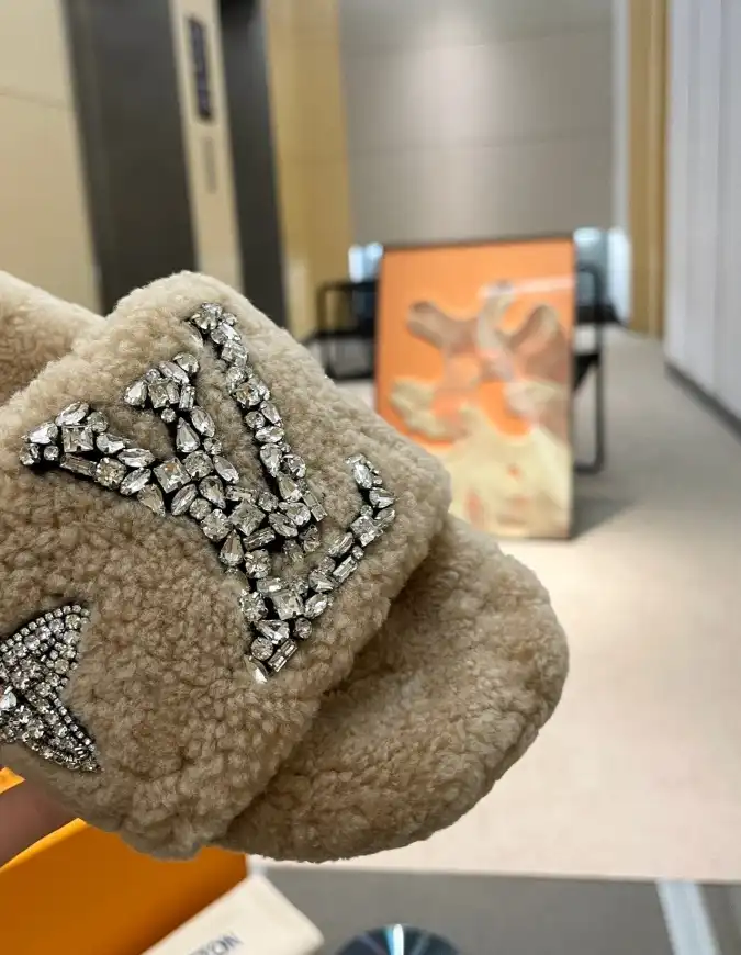 hype LV Slippers