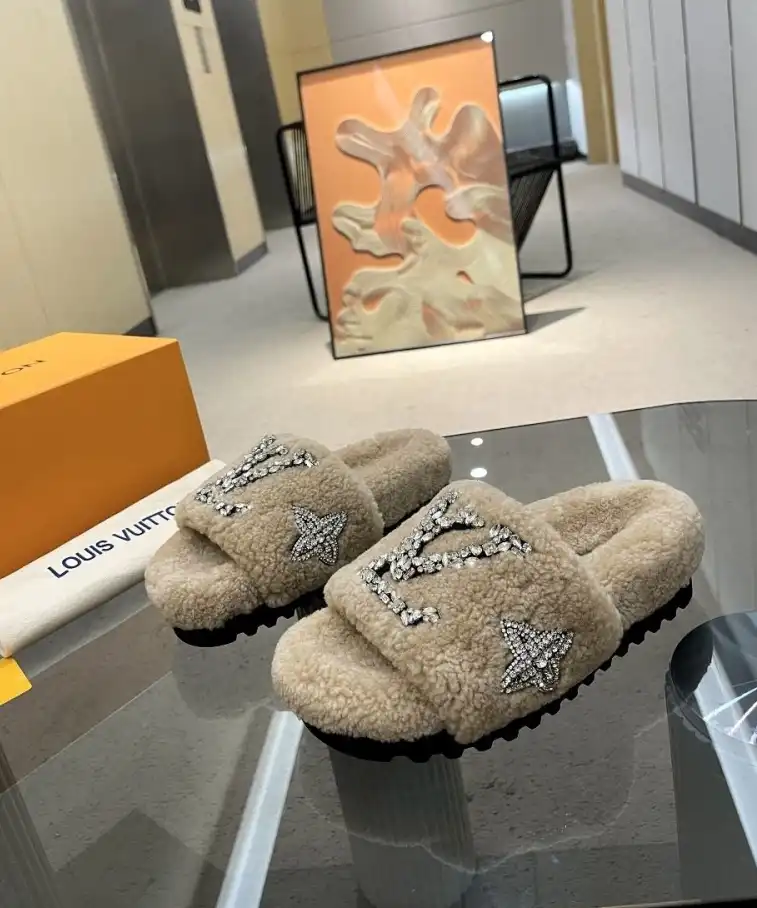 hype LV Slippers