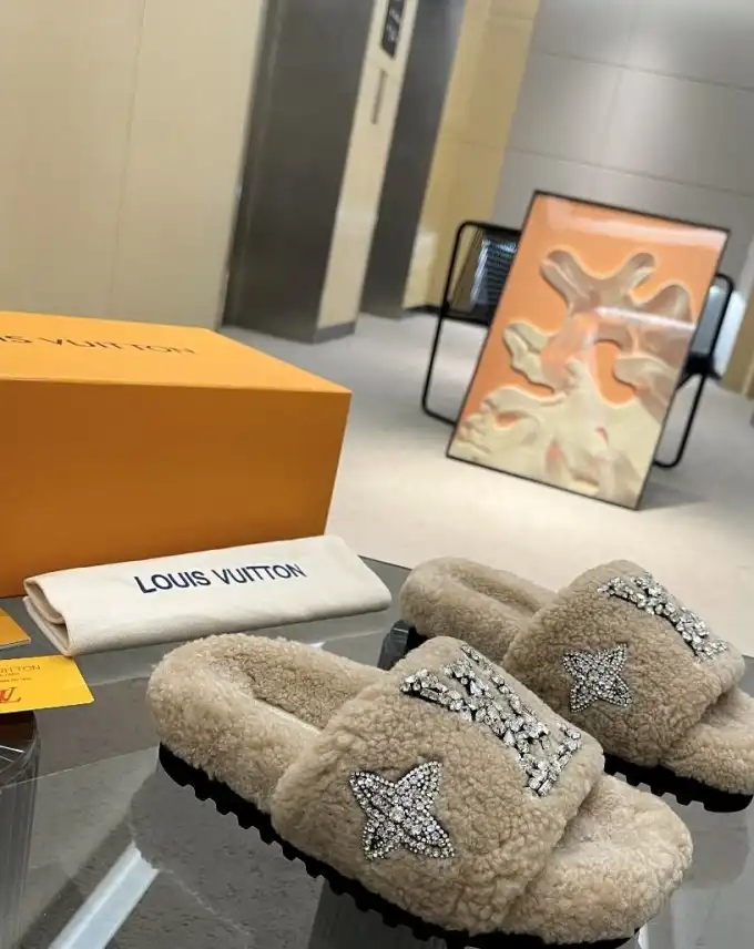 hype LV Slippers