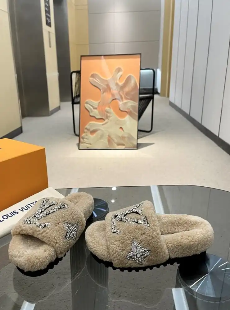 hype LV Slippers