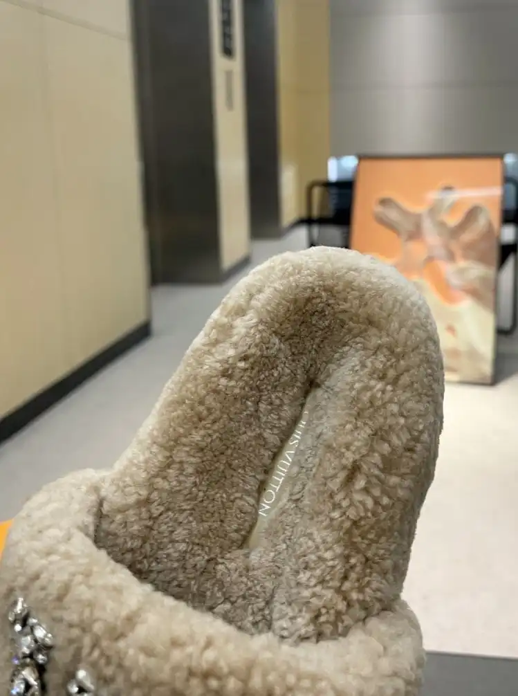 hype LV Slippers