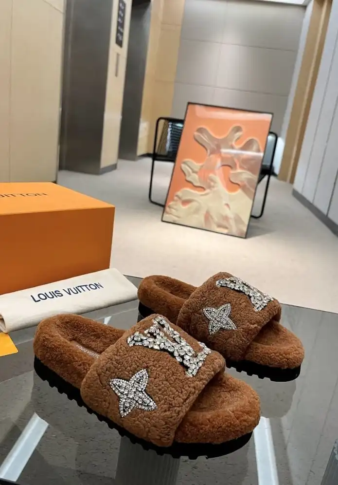 hype LV Slippers