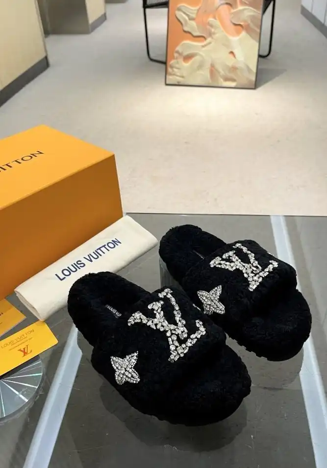 hype LV Slippers