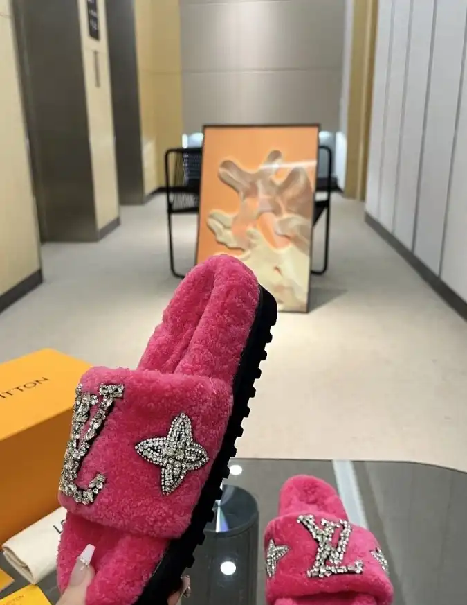 hype LV Slippers