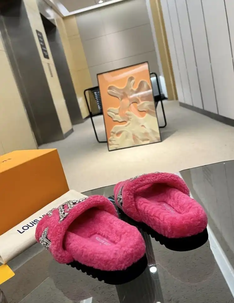 hype LV Slippers