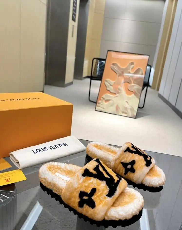 hype LV Slippers