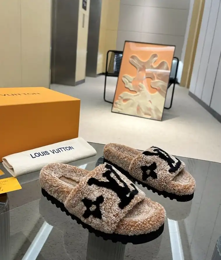 hype LV Slippers