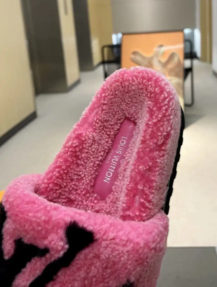 hype LV Slippers