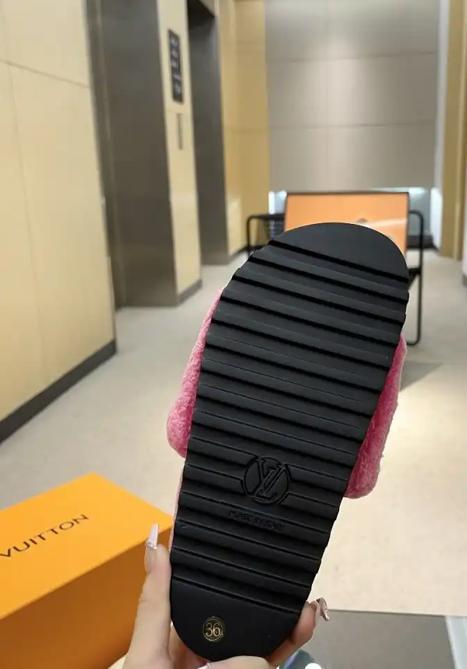 hype LV Slippers