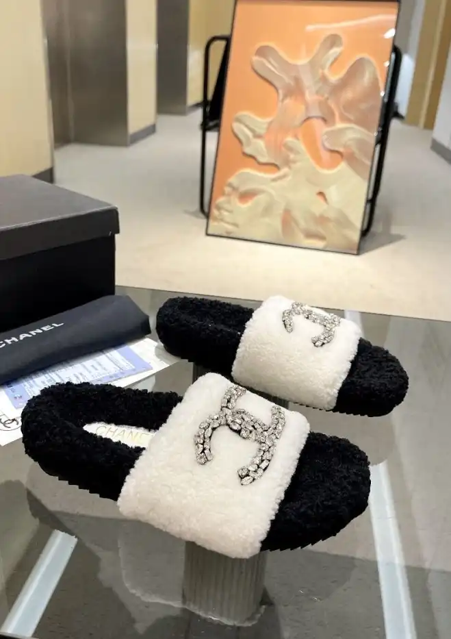 hype Chanel Slippers