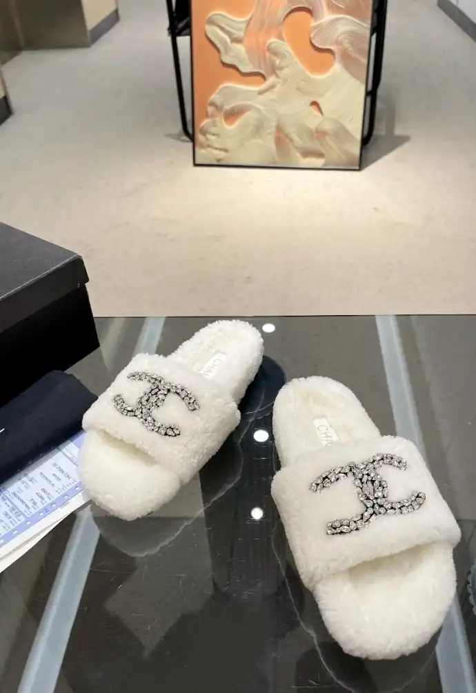 hype Chanel Slippers