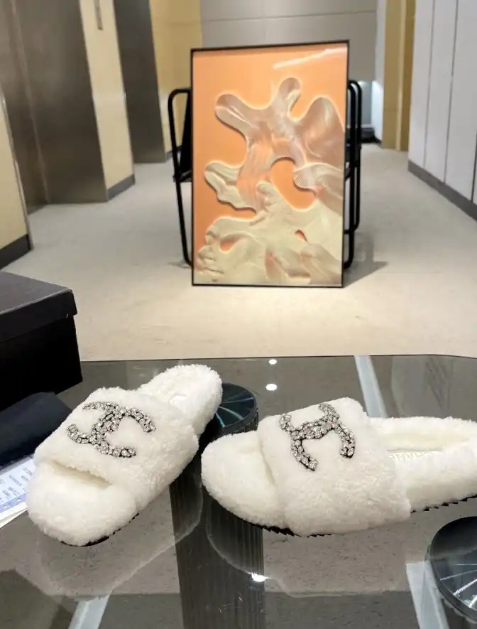 hype Chanel Slippers