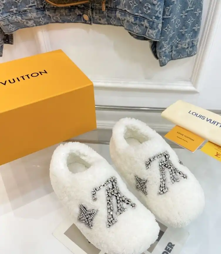 hype LV Slippers