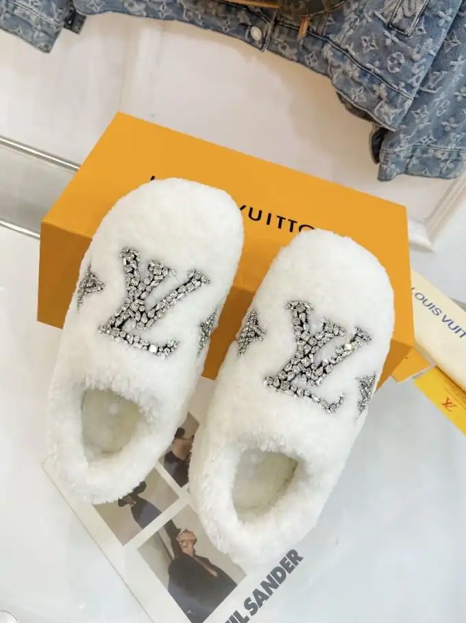 hype LV Slippers