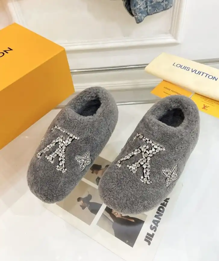 hype LV Slippers