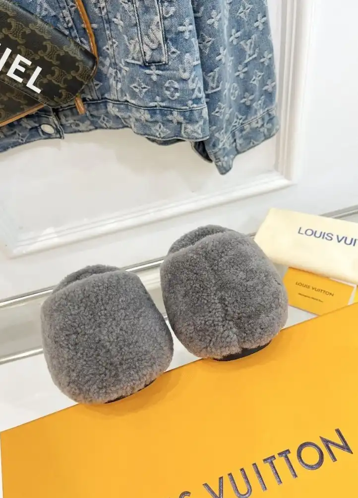 hype LV Slippers