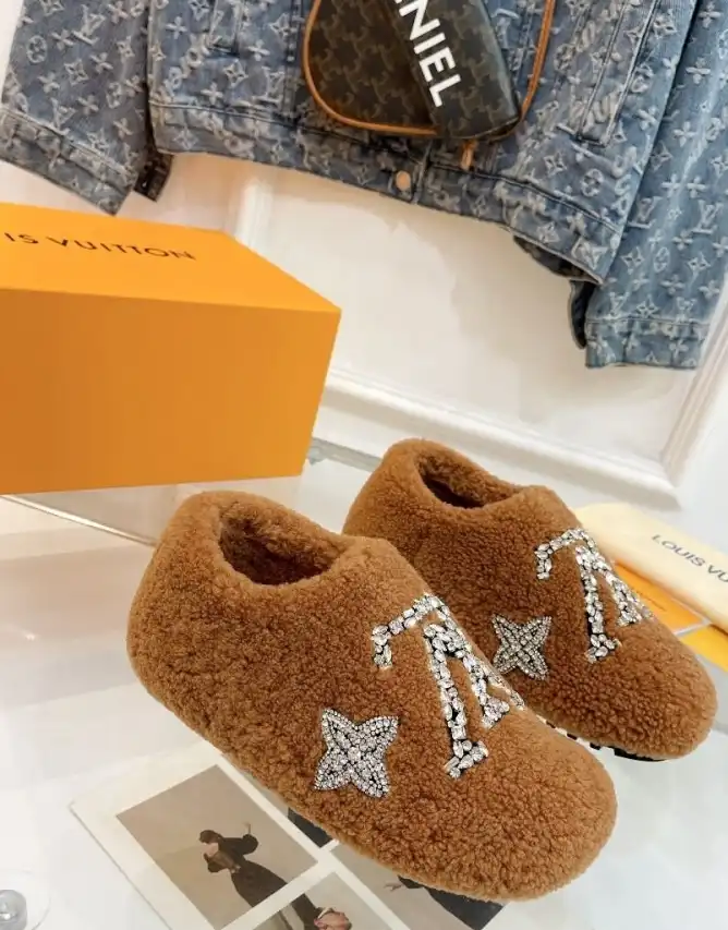 hype LV Slippers