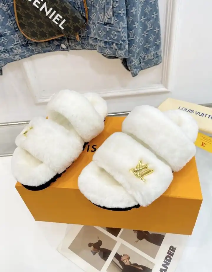 hype LV Slippers