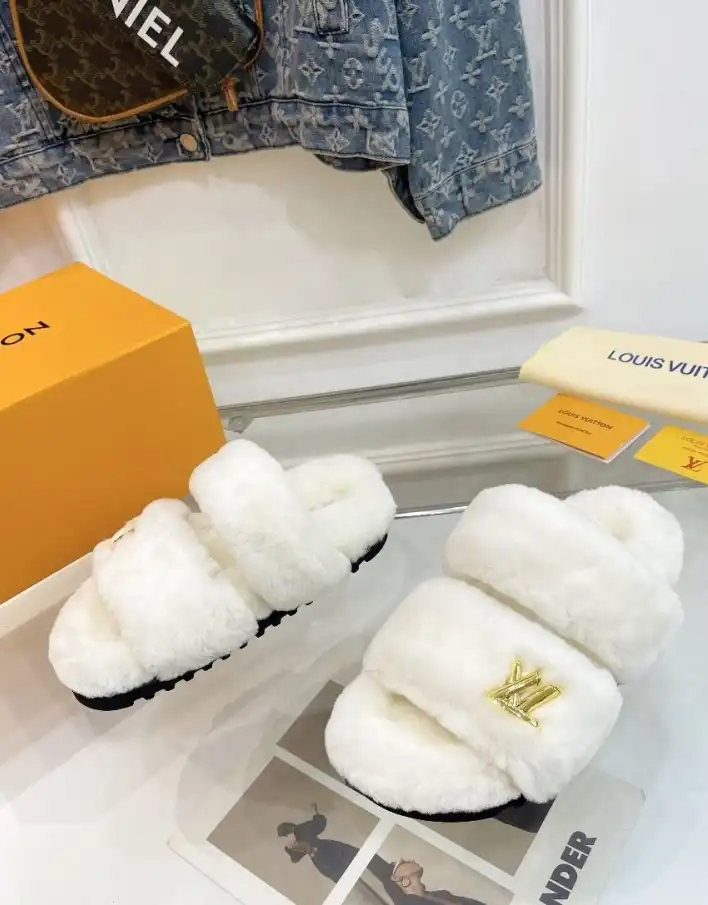 hype LV Slippers