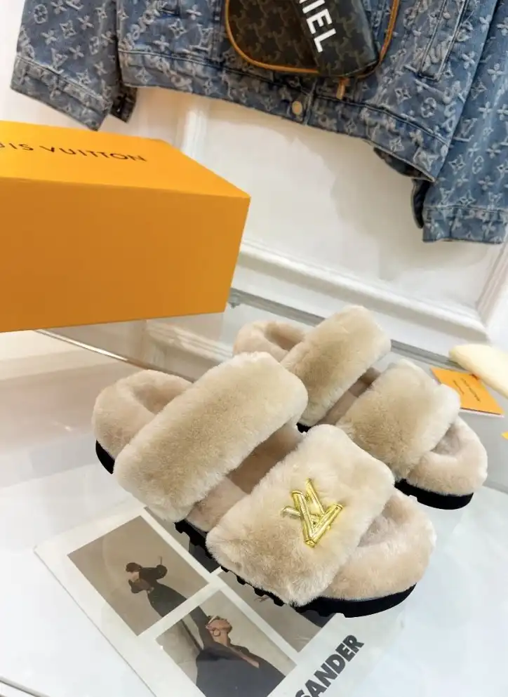 hype LV Slippers