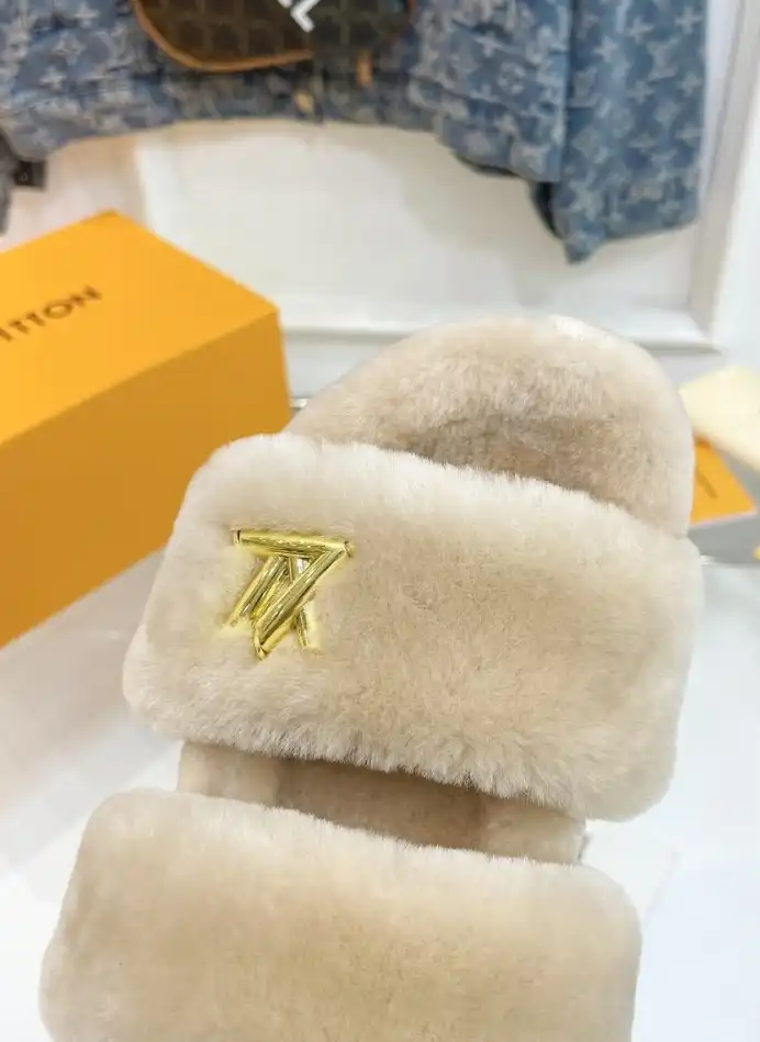 hype LV Slippers