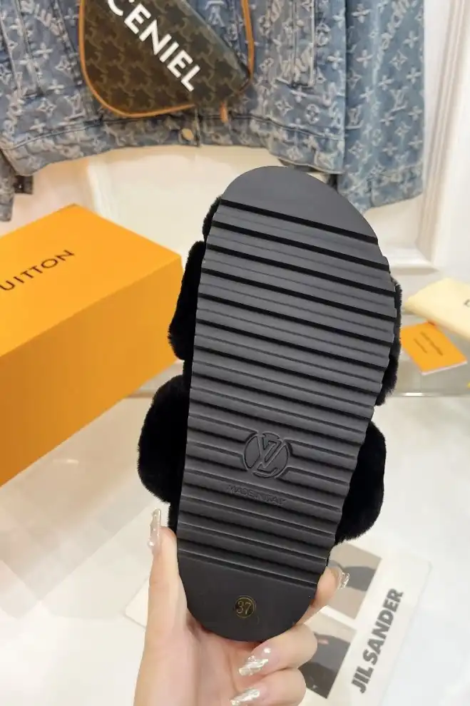 hype LV Slippers