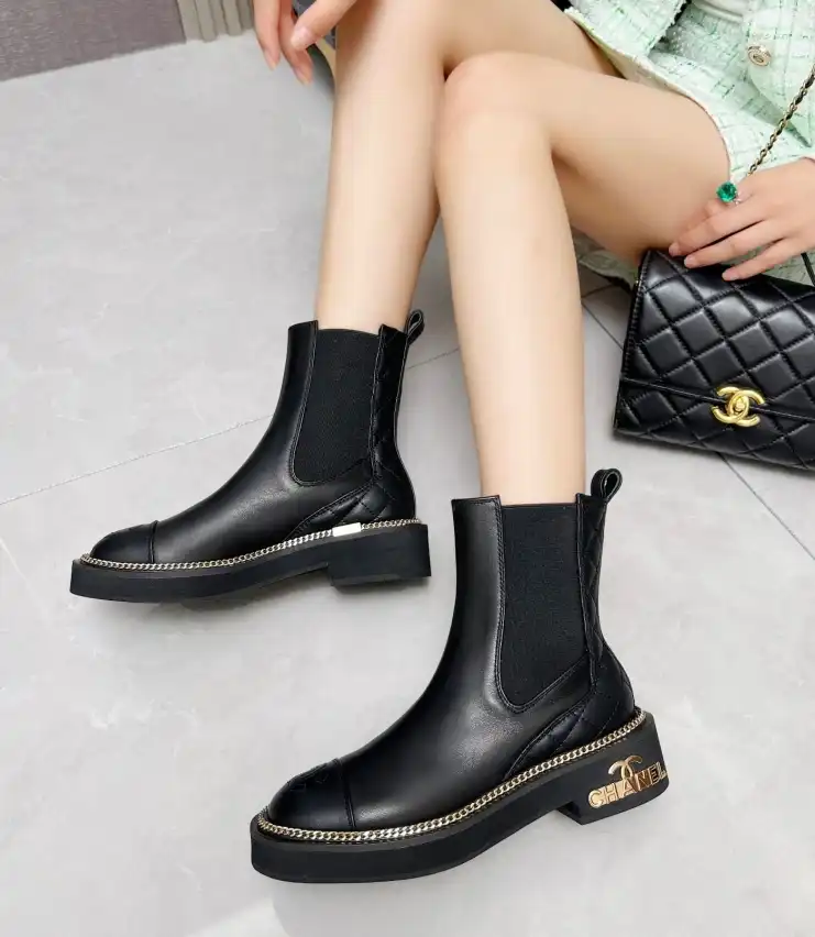 hype Chanel Boots